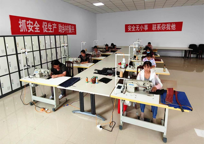 滿德堂村幸?；ブ豪锏南浒庸S。高雷攝