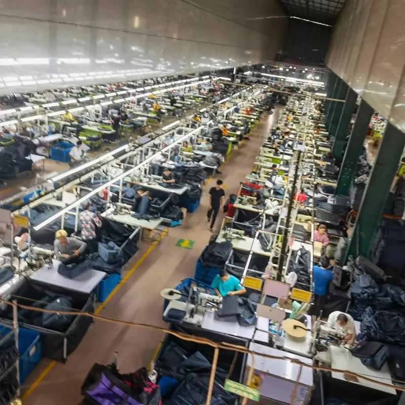 想做箱包生意?來看看這三大生產(chǎn)基地!